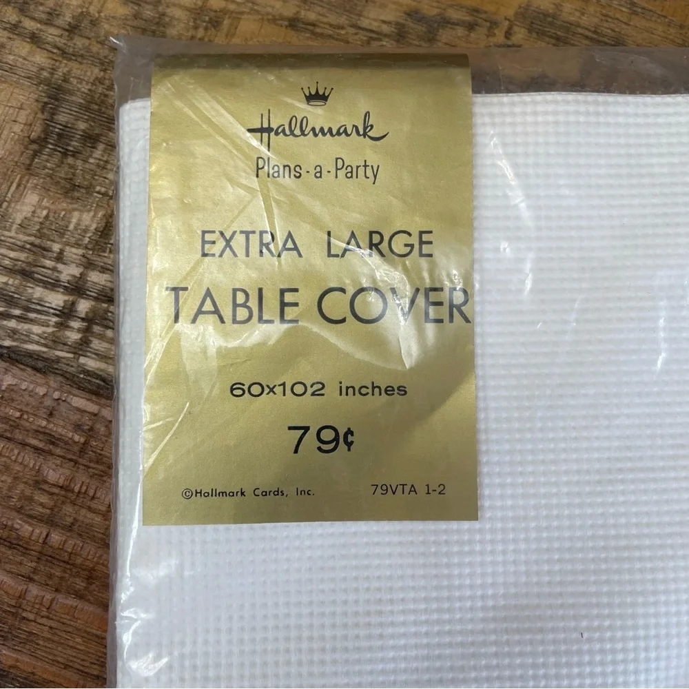 Vintage Hallmark Carriage Horse hearts Paper Tablecloth Table Cover 60 x 102
